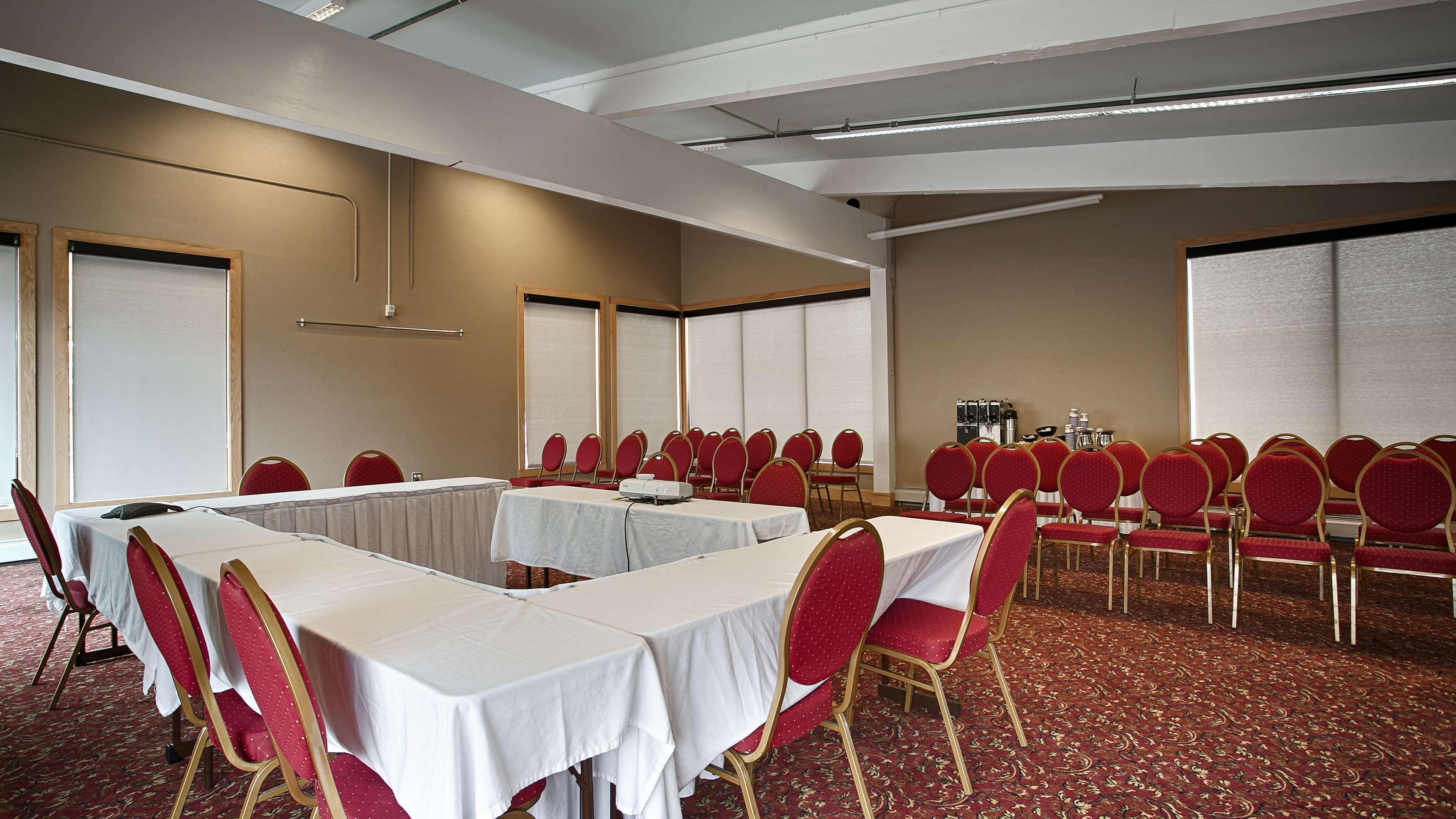 Best Western Kodiak Inn & Convention Center Екстер'єр фото