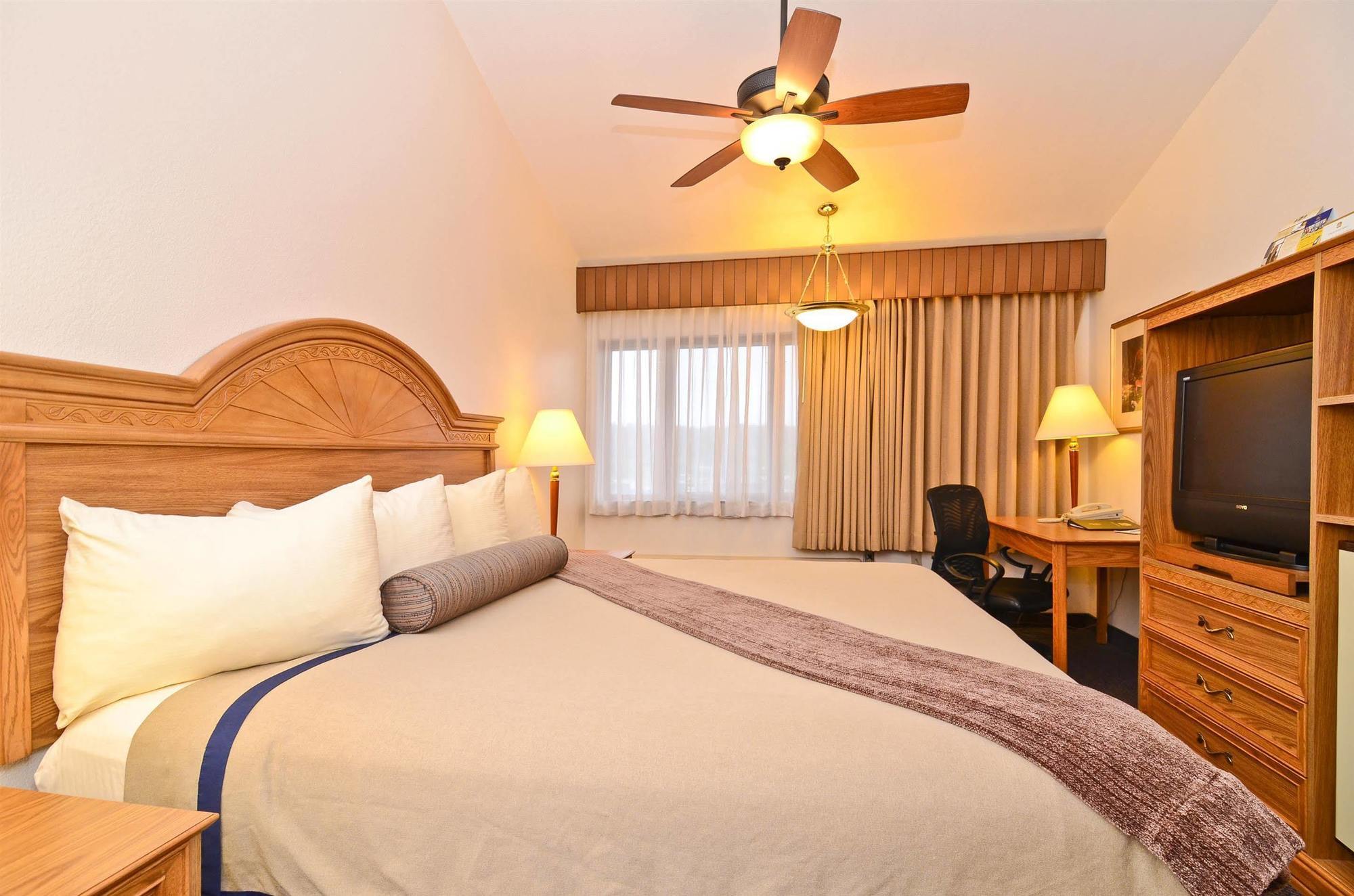 Best Western Kodiak Inn & Convention Center Номер фото