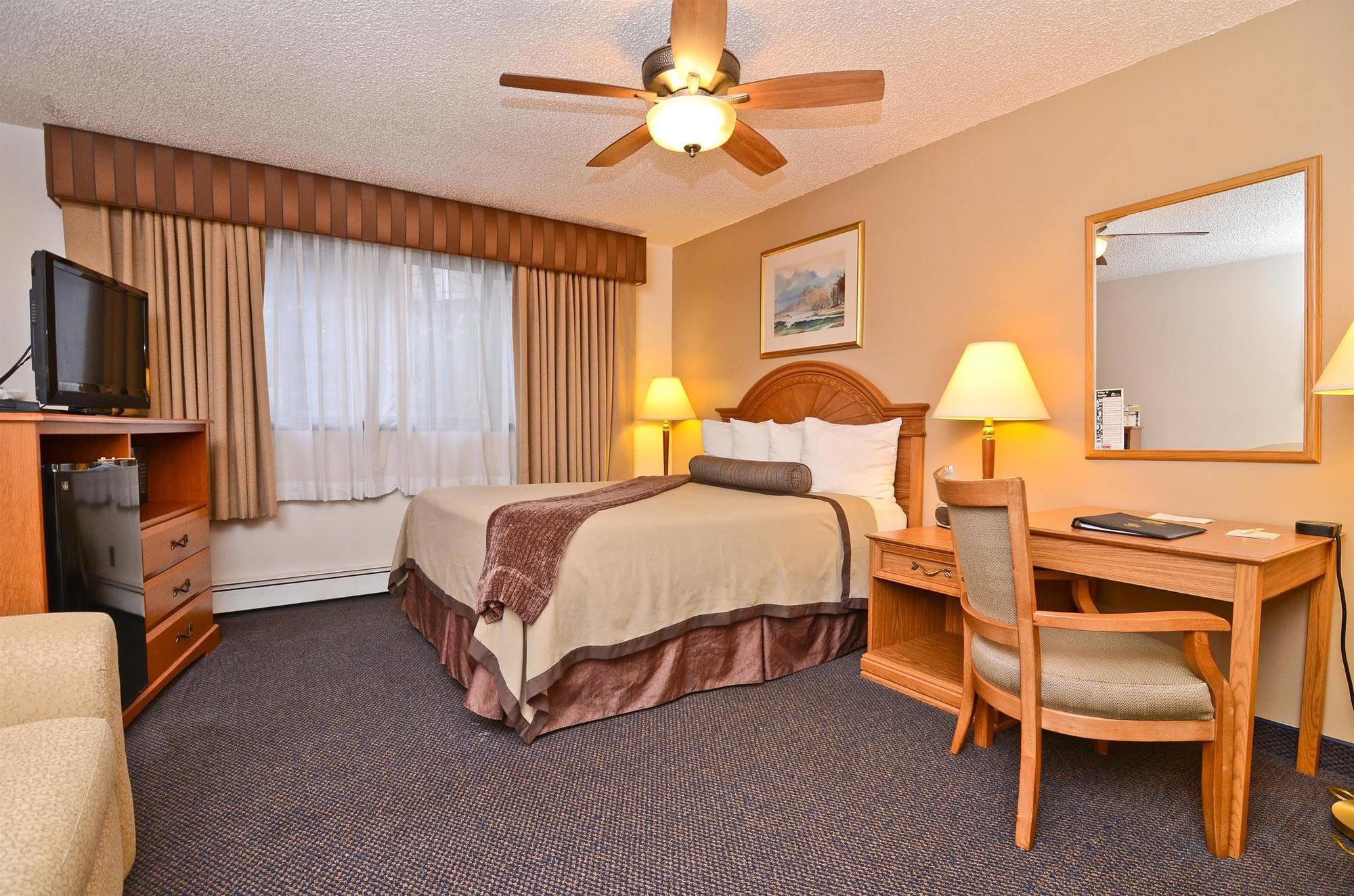 Best Western Kodiak Inn & Convention Center Номер фото